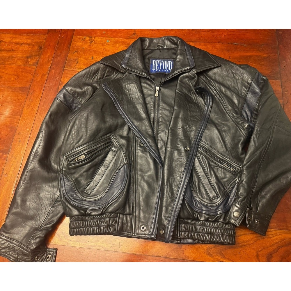 Beyond Leather Classic Bomber Motorcycle Black w/Blue Trim Leather Jacket Large